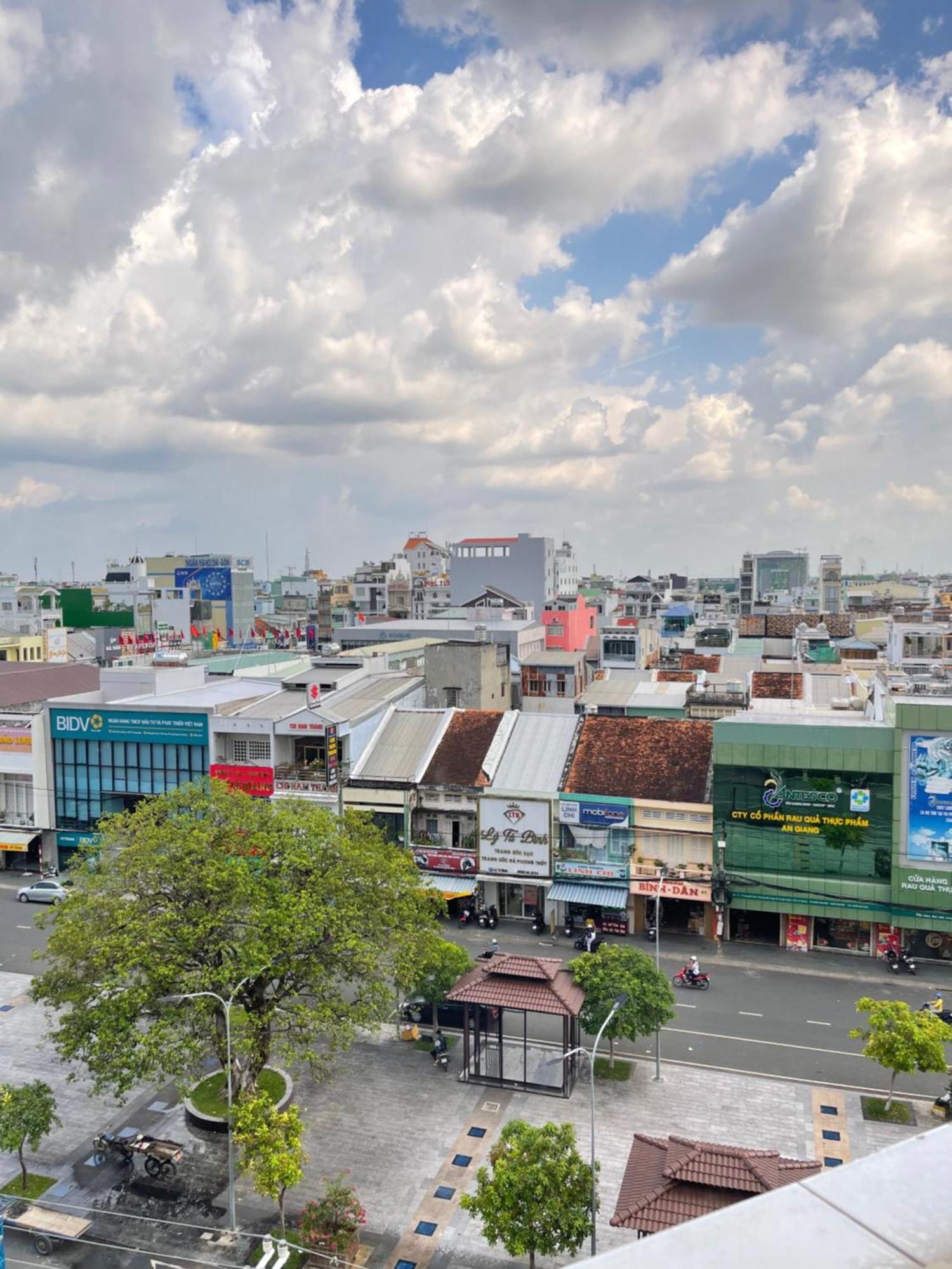 Cụm Khách sạn Đông Xuyên - Long Xuyên - Cửu Long Exterior foto
